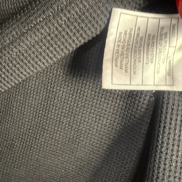 Nike Dri-Fit Men's Black Polo Shirt - Picture 3 of 4